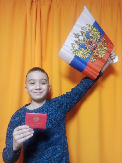 Фоточеллендж «Найди в своём доме предмет с изображением герба нашей страны»..
